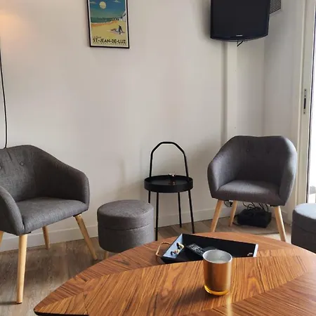 Biarritz, 4/5 Personnes 比亚里茨